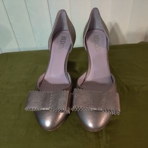 Valentino Pumps Metallic taupe SZ39/9 $275